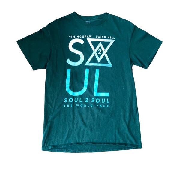 Soul 2 Soul Tim McGraw Faith Hill Tour T-Shirt Medium Crewneck Green Unisex - Picture 1 of 4